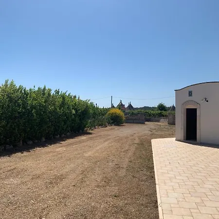 Trullo E Depandance Palma Locorotondo